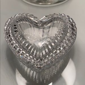 Crystal heart box